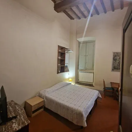 Le Due Torri Apartment